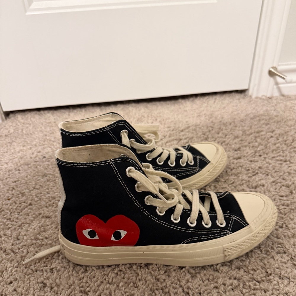 Comme des Garcons Play Converse Sneakers in Cream and Black